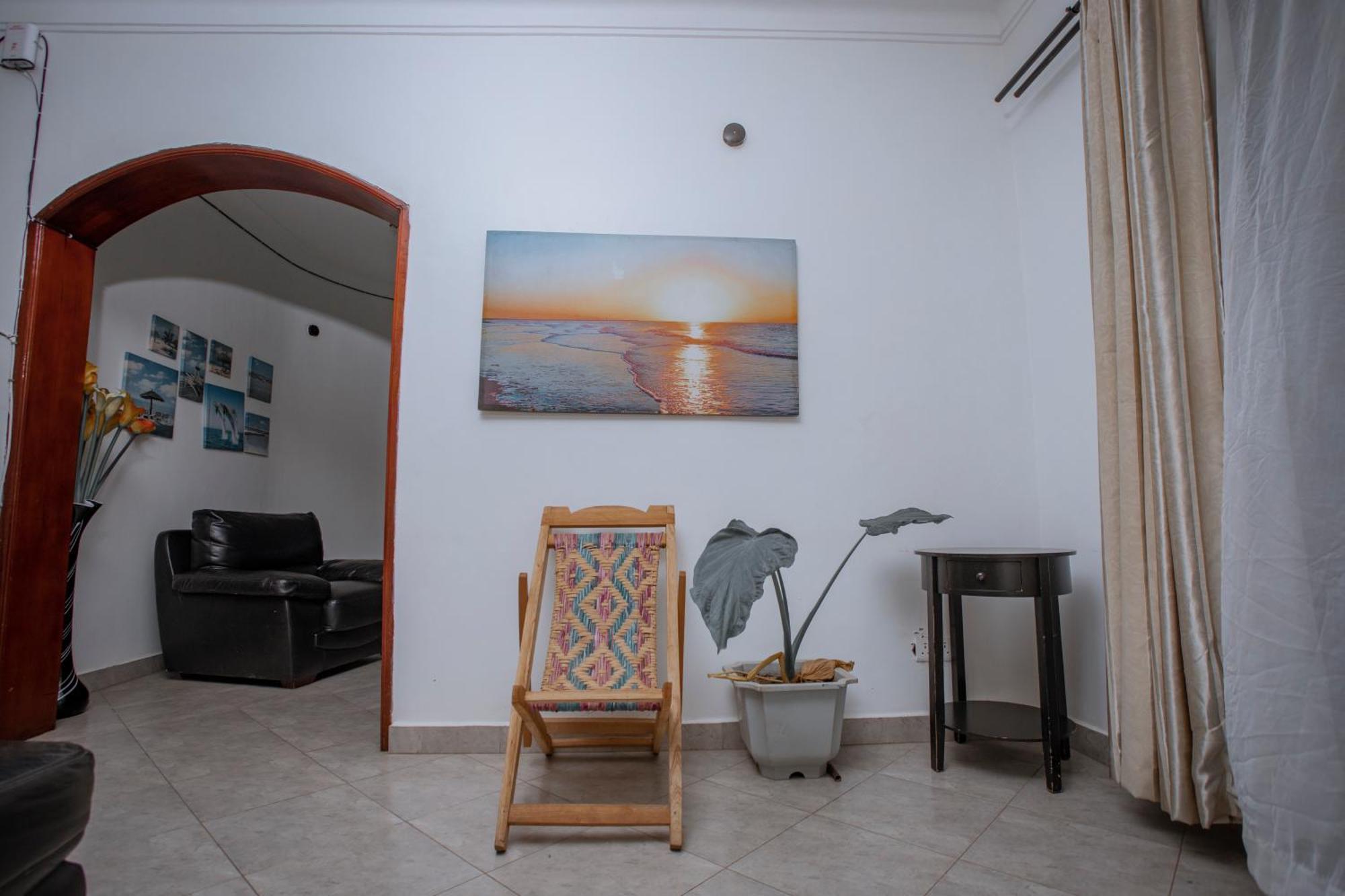 Silver Oaks Hotel Boma Fort Portal Extérieur photo